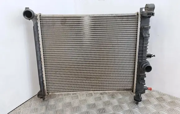 Opel Meriva B Coolant radiator 63073701E 202204231224 100215450001