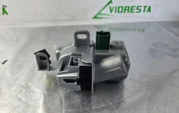 Steering wheel lock