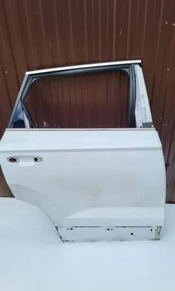 Skoda Karoq Rear door 575833312