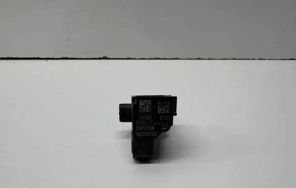 Chrysler Pacifica Airbag deployment crash/impact sensor 53312256 6150 00E89