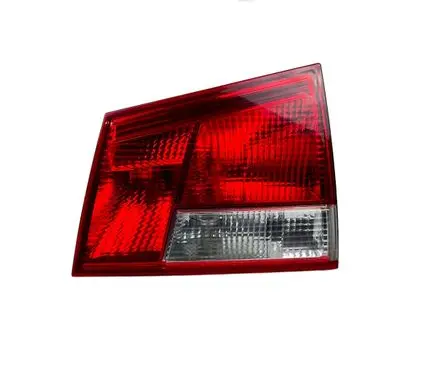 Tailgate rear/tail lights