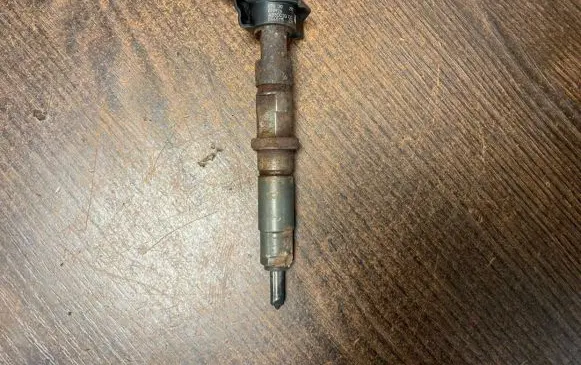 Volkswagen Crafter Fuel injector 076130227 076130855X