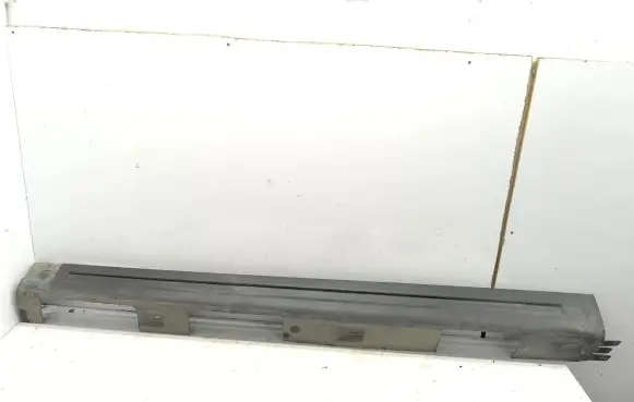 Land Rover Range Rover Sport L320 Side skirt front trim DDJ000301