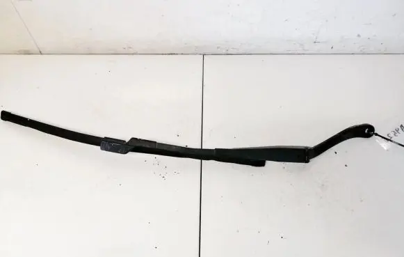Mercedes-Benz C W204 Front wiper blade arm a2048202044