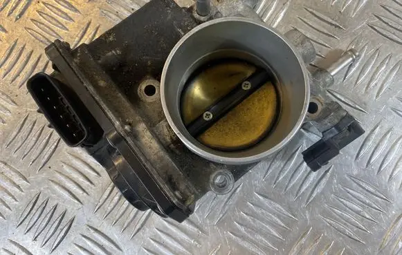 Subaru Forester SG Throttle valve 16112AA170 6G150970 01208