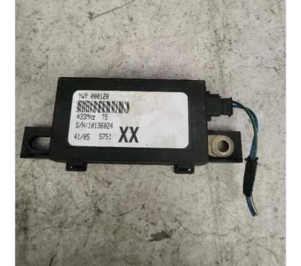Land Rover Discovery 3 - LR3 Other control units/modules Ywy000120
