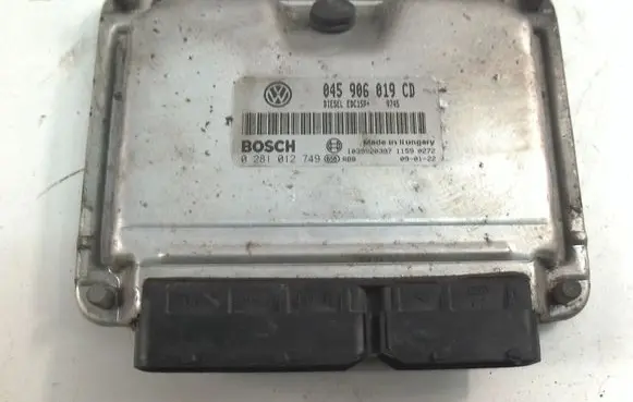 Skoda Fabia Mk2 (5J) Engine control unit/module ECU 045906019CD