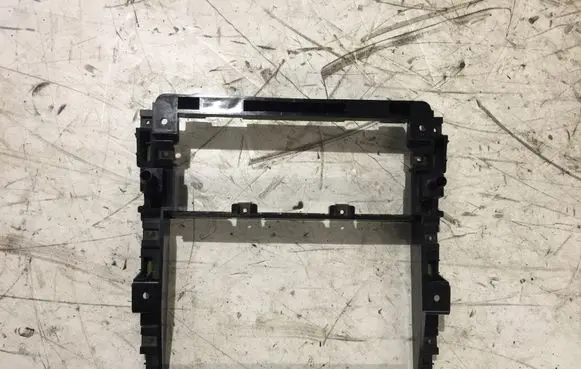 Volkswagen Touran I Other dashboard part 1T0858005A