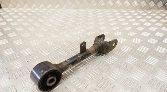 Lexus GS 250 350 300H 450H Rear control arm 4877030120 4877030150