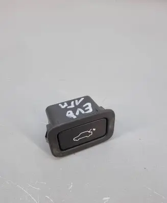 Land Rover Range Rover Evoque L538 Tailgate/boot open switch button 1412055AA