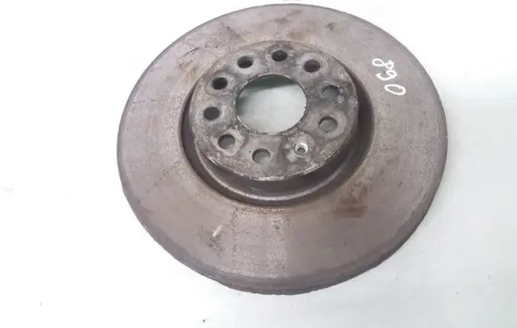 Volkswagen PASSAT B7 Front brake disc