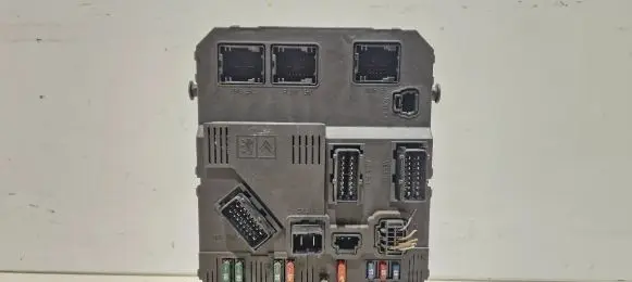 Peugeot 206 Fuse box set 9649627880