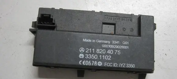 Mercedes-Benz E W211 Interior comfort aerial antenna 2118204075