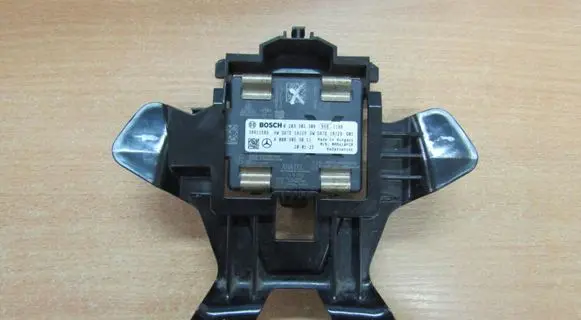 Mercedes-Benz ML W166 Distronic sensor radar A000905301