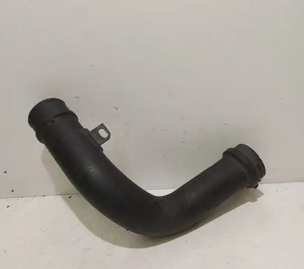 Mazda 3 II Air intake hose/pipe R2AA13231 K3804