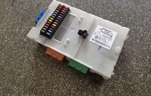 Volvo XC60 Fuse module 7G9T14C256FA 30765624