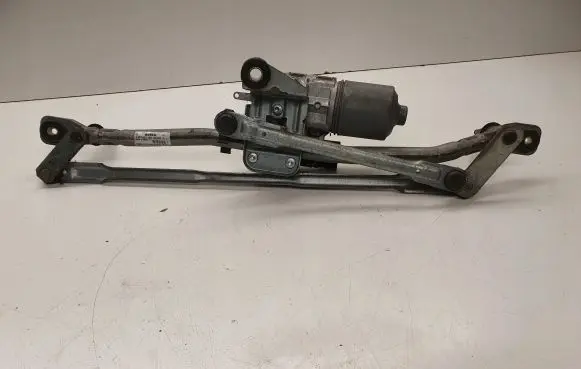 Audi Q5 SQ5 Front wiper linkage and motor 8R1955023D