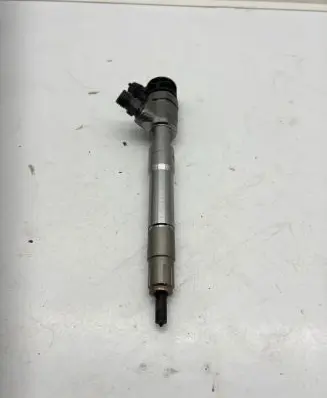 Renault Trafic III (X82) Fuel injector HMLGT9558R 88AB8SC 0445110939