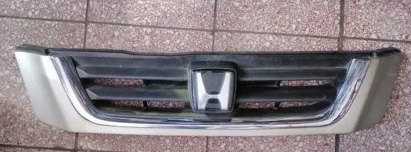 Honda CR-V Front grill