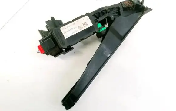 Volkswagen PASSAT B7 Accelerator throttle pedal 1K1723503AP 6PV01103906