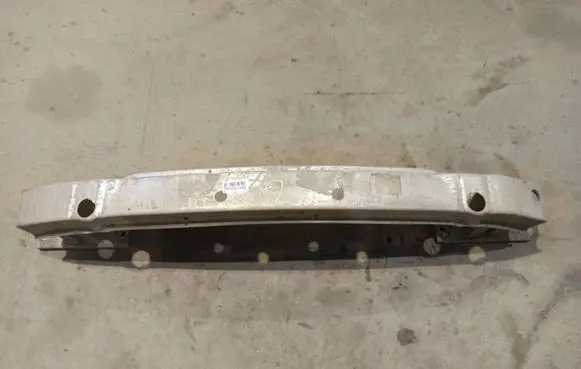 Opel Insignia A Rear beam