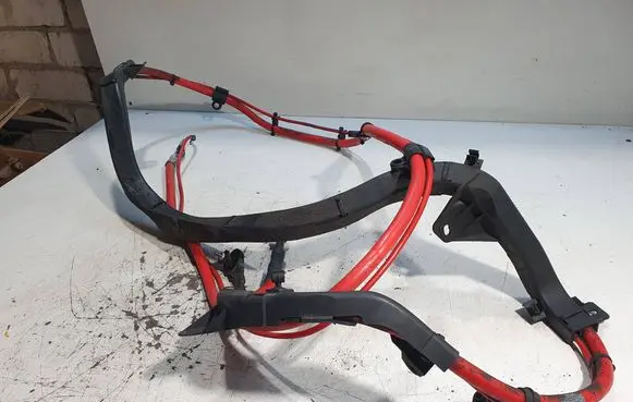 BMW 3 E90 E91 Positive cable (battery) 15974510 6938497 6938491