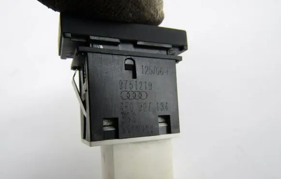Audi A6 S6 C6 4F ESP (stability program) switch 4F0927134
