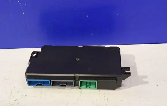 Jaguar XJ X351 Seat control module GJ3214D600BD