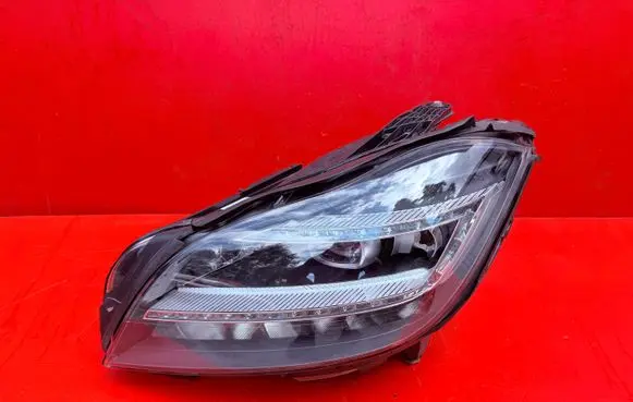 Mercedes-Benz CLS C218 X218 Headlight/headlamp A2188204761