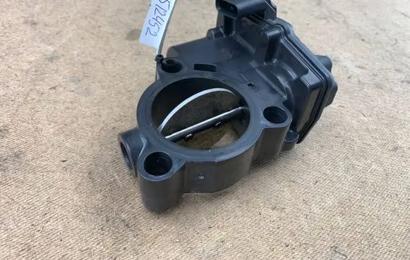 BMW 5 G30 G31 G38 Throttle valve 8512452 13548512452