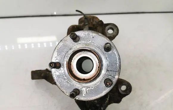 Ford Mondeo MK IV Front wheel hub spindle knuckle