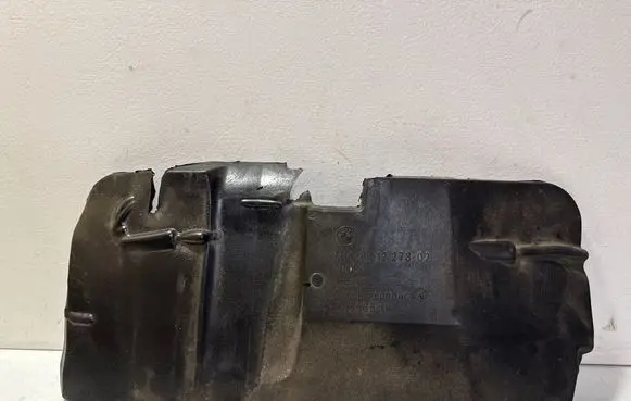 BMW X6 F16 Heat shield in engine bay 8512278 20668511