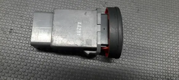 Ford Mondeo Mk III Fog light switch 884W0140