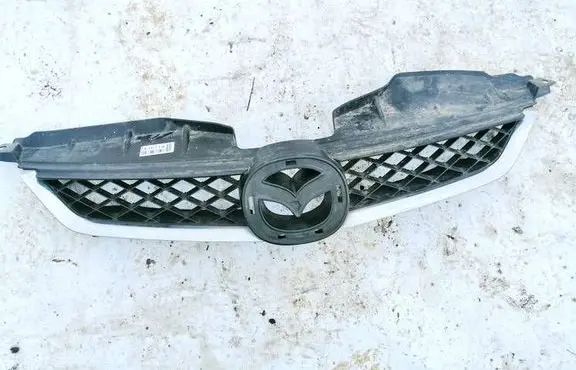 Mazda 5 Front grill c23550711
