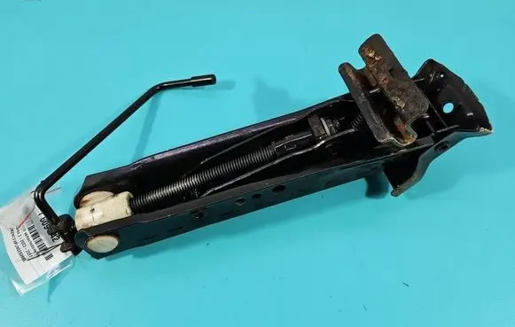 Mazda 2 Lift Jack 2S6117080AC IMPRK1609242