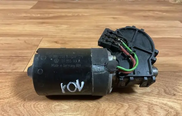 Volkswagen Golf IV Wiper motor 1J1955113A 0580001032 0390241151