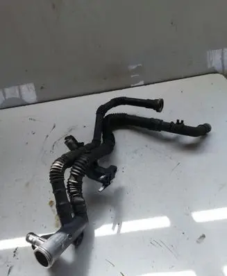Ford Focus Engine coolant pipe/hose 011252