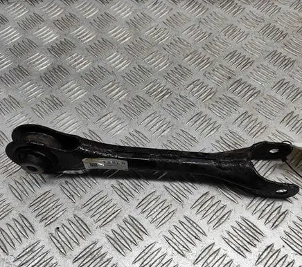 Tesla Model 3 Rear upper control arm/wishbone 104442700C