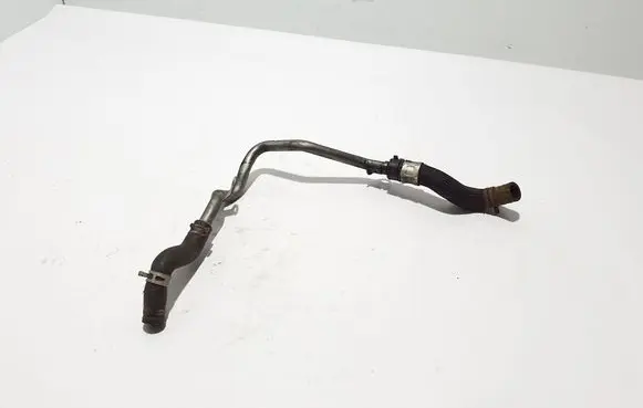 Engine coolant pipe/hose