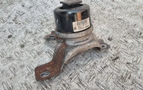 Volvo V60 Engine mount bracket 30671245 6G926F012DD