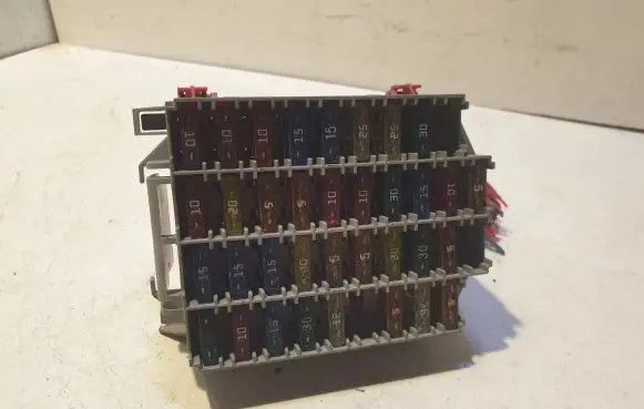 Volvo S80 Fuse box set 9162439