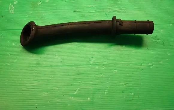Opel Vivaro Rain gutter 663881193R