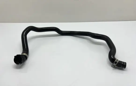BMW 5 GT F07 Engine coolant pipe/hose 9119178