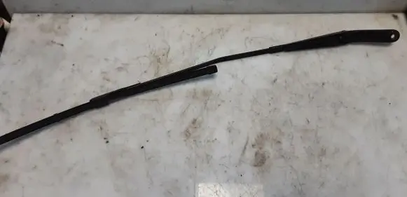Audi A6 C7 Front wiper blade arm 4G1955408B