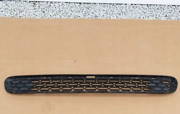 Mini One - Cooper Coupe R56 Front bumper lower grill 7337793