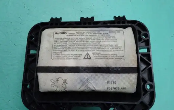 Citroen C3 Picasso Passenger airbag 9682894380