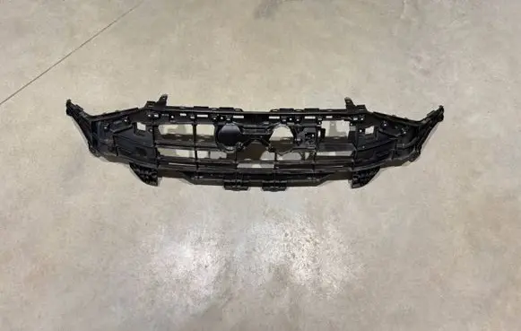Audi e-tron Front bumper upper radiator grill 4KE807233