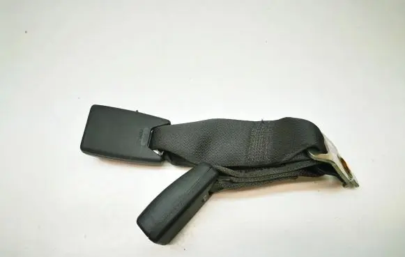 Chrysler 300 - 300C Rear seatbelt buckle OUW801DVAC 0UW801DVAC