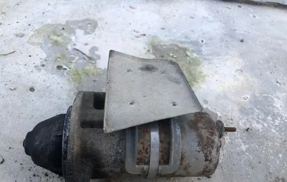 Audi A4 S4 B5 8D Starter motor