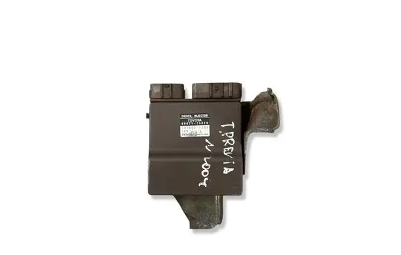 Toyota Previa (XR30, XR40) II Fuel injection control unit/module 8987126010